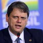 ‘Times Square de São Paulo’: Tarcísio defende projeto que prevê painéis luminosos no Centro