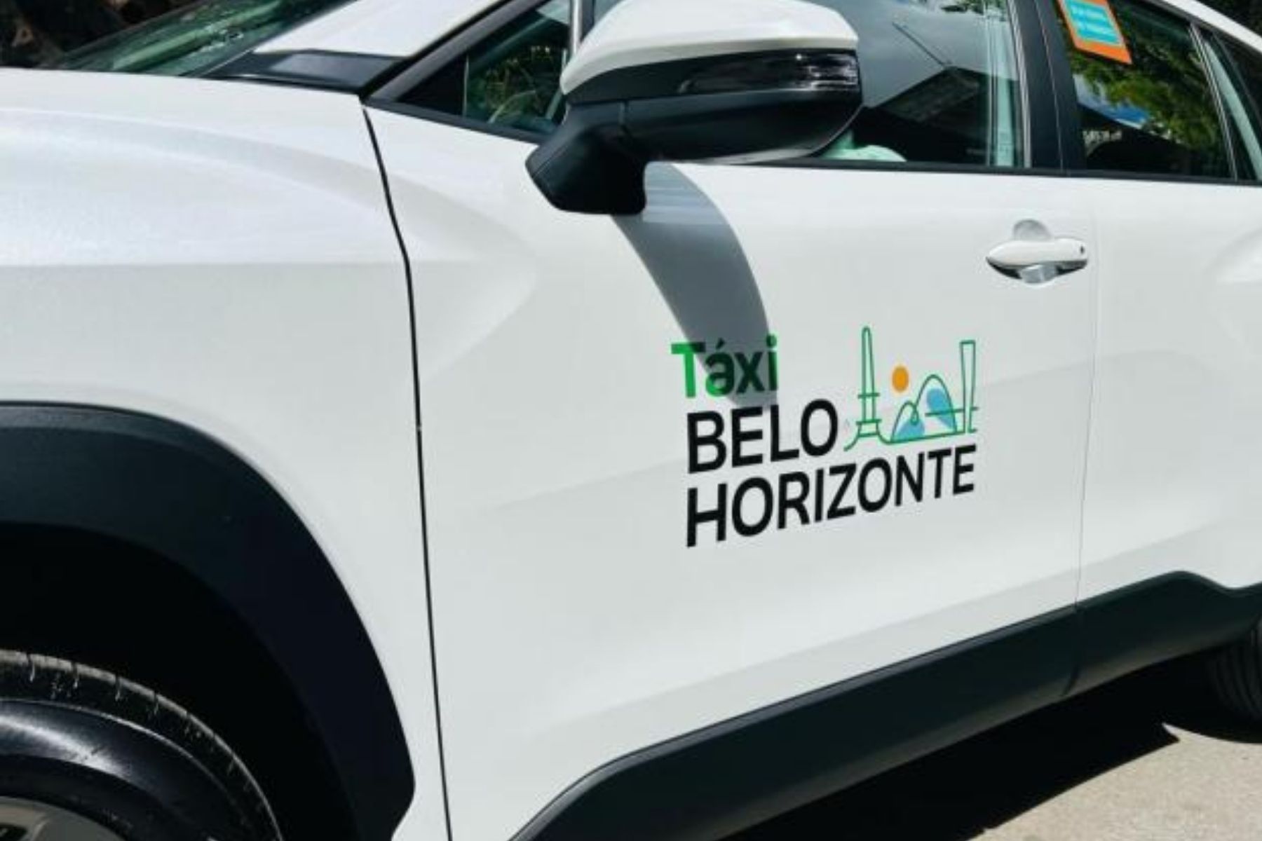 Tarifa de Táxi ficará mais cara em BH a partir deste sábado (8); veja valores