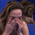 Ana Paula Renault reage ao descobrir morte do pai no BBB 26: 'Não faz sentido'