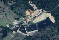 Casal de idosos fica ilhado após rompimento de duas lagoas na Grande BH