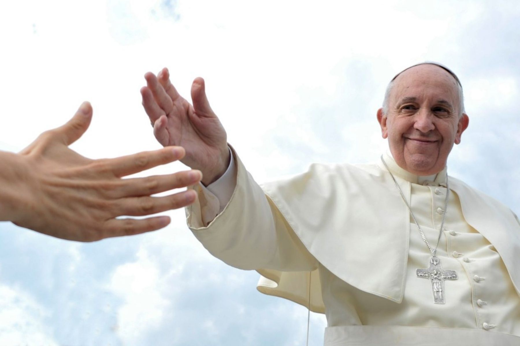 Bastidores de Francisco: carisma, silêncio e o peso de ter sido o primeiro papa latino