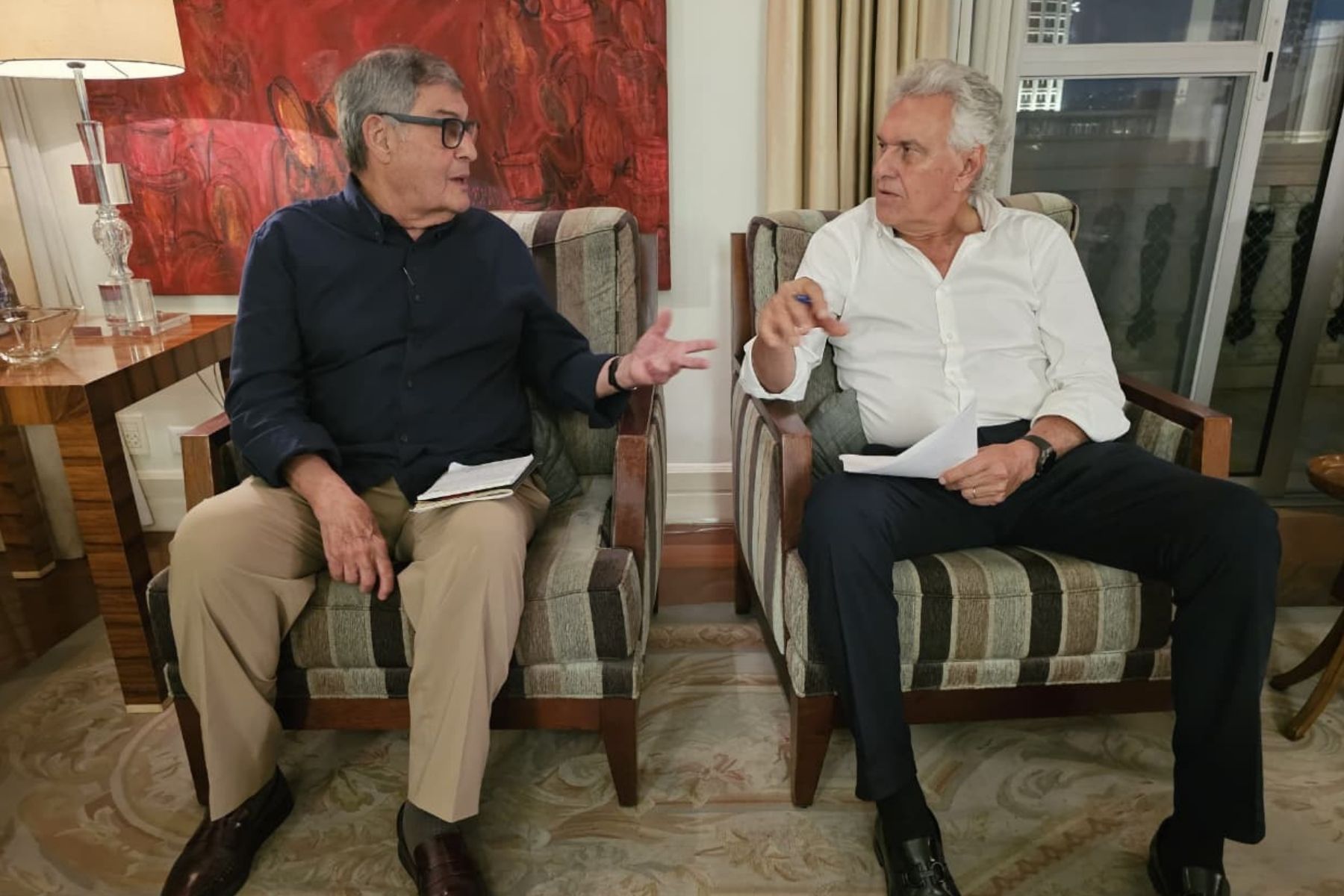Ronaldo Caiado faz primeira reunião com Roberto Brant para discutir plano de governo
