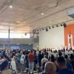 Fiéis celebram a Páscoa na Catedral Cristo Rei, em BH; veja o vídeo