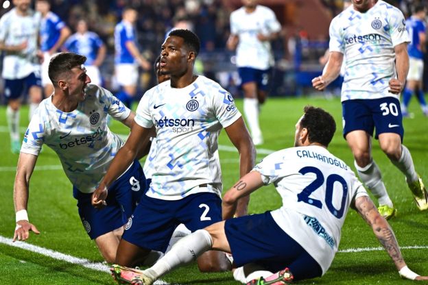 Em jogo de sete gols, Inter de Milão vence Como e amplia vantagem na ponta do Italiano
