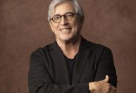 Mestre da melodia: Ivan Lins celebra 80 anos com show histórico em BH