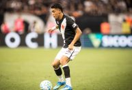 Camisa 10 do Vasco, Rojas recebe chances e corresponde como maestro