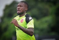 Atacante angolano não será comprado e tem futuro indefinido no Vasco
