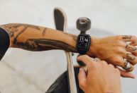 Mormaii lança smartwatch com função inédita e foco em esportes; saiba detalhes