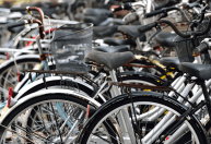 Vinagre nas rodas da bicicleta: para que serve e quando realmente funciona