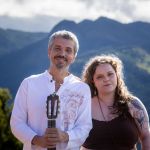 Elder Costa e Bruna Moraes apresentam show 'Entre o Mar e o Céu' em BH