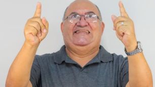 Ícone do rádio baiano, Manuel Messias morre aos 69 anos