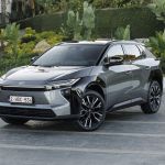 SUV elétrico da Toyota será vendido no Brasil com tração 4x4 e 343 cv