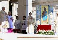 Papa pede paz em celebração da Páscoa: 'Quem tem armas nas mãos, que as deponha'