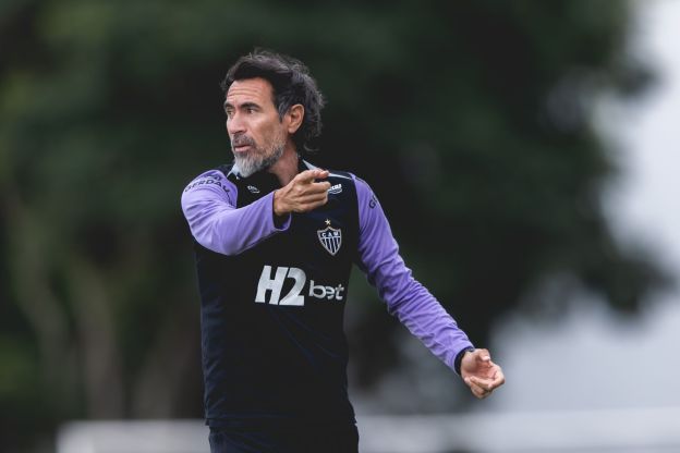 Com cinco 'reforços', Atlético finaliza preparação para duelo com Santos pelo Brasileiro