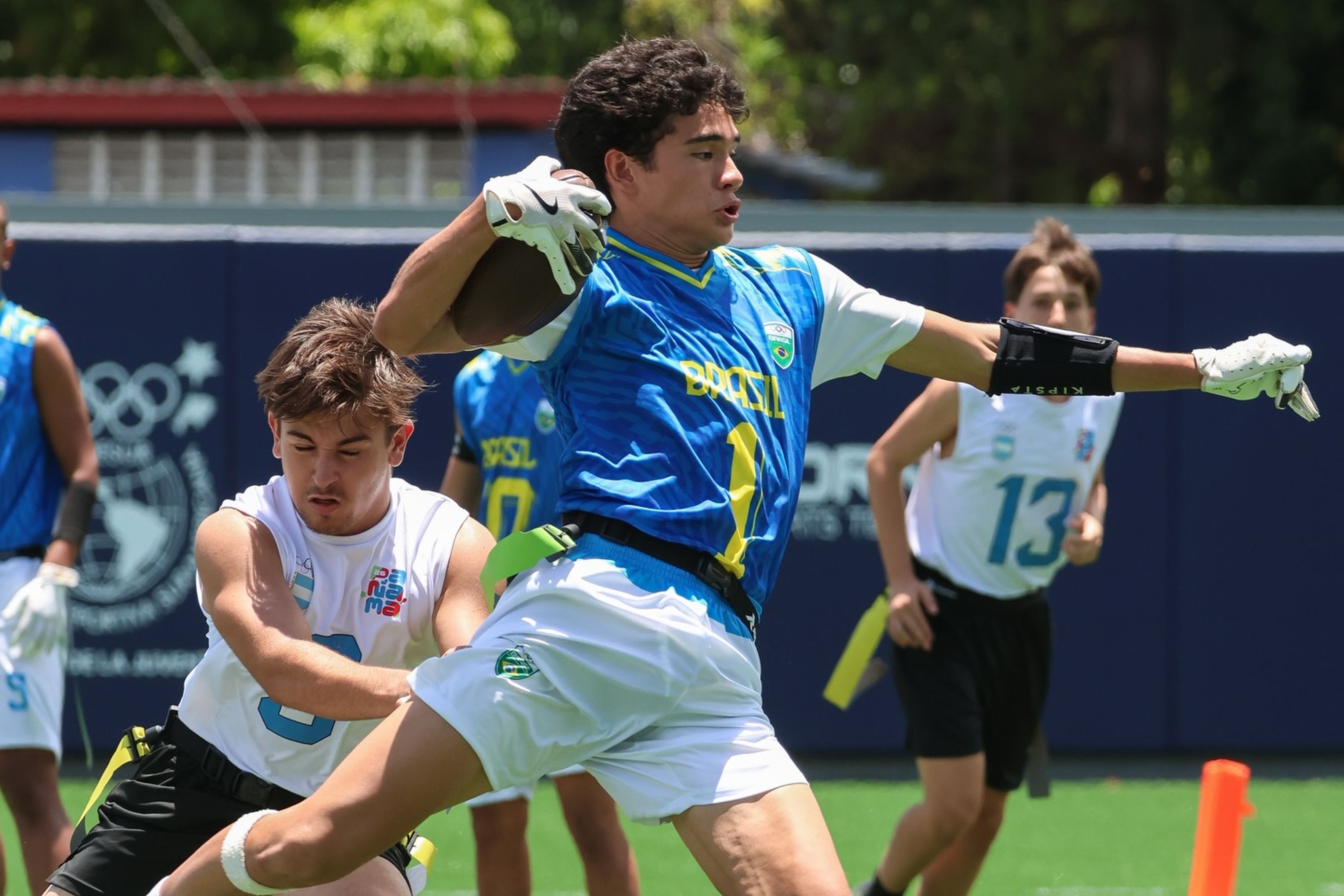 Mineiro se destaca em conquista do Brasil no Sul-Americano da Juventude de flag football