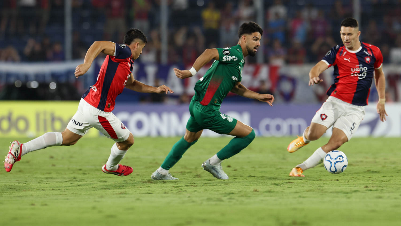 Palmeiras empata com Cerro e perde chance de liderar grupo na Libertadores