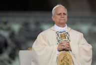 Em Angola, papa Leão XIV pede fiéis para terem 'esperança' em um mundo melhor