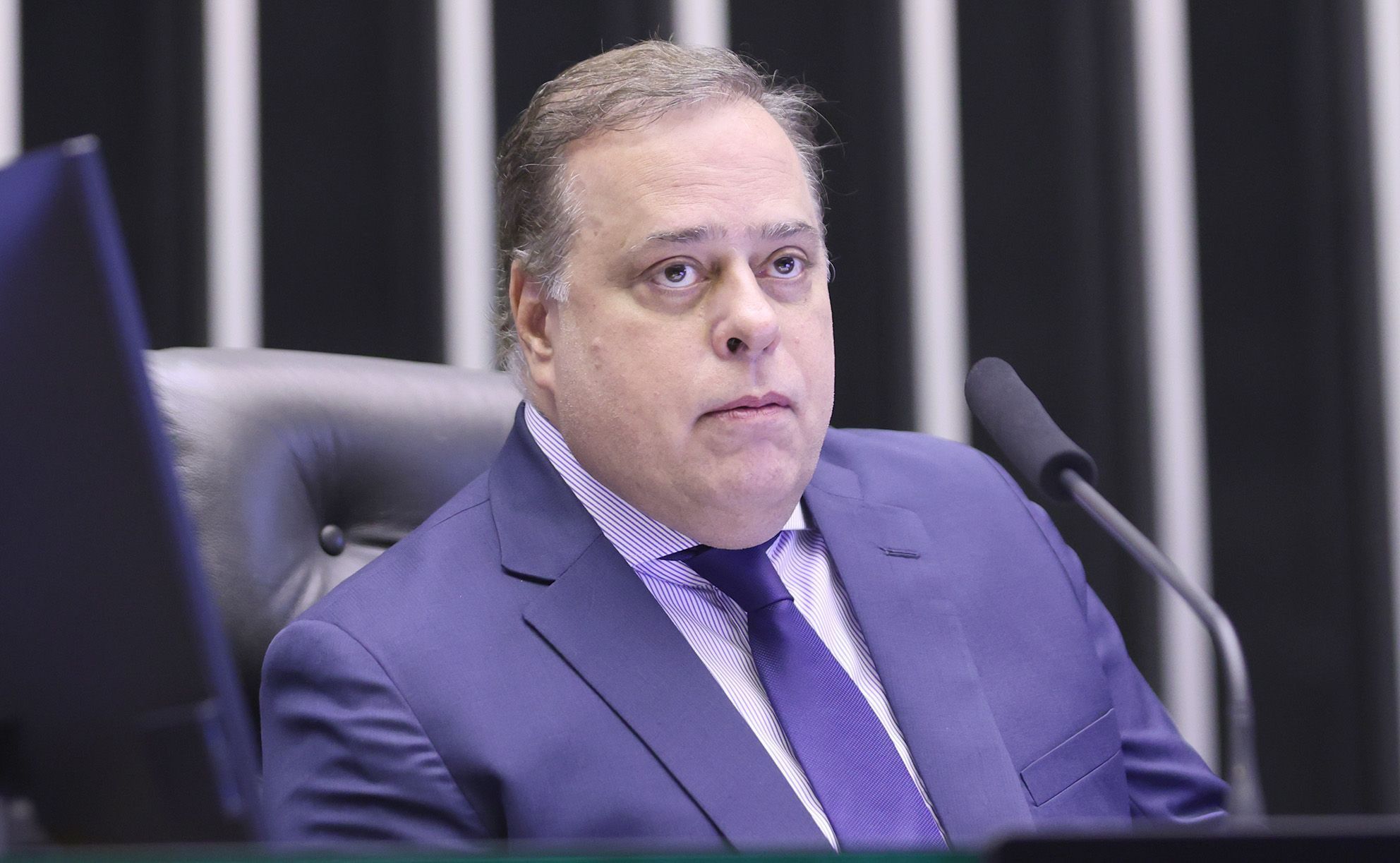 Presidente do PSDB em Minas defende Ciro Gomes como alternativa a Lula e Flávio
