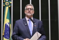 Lula escolhe Paulo Pimenta como novo líder do Governo na Câmara