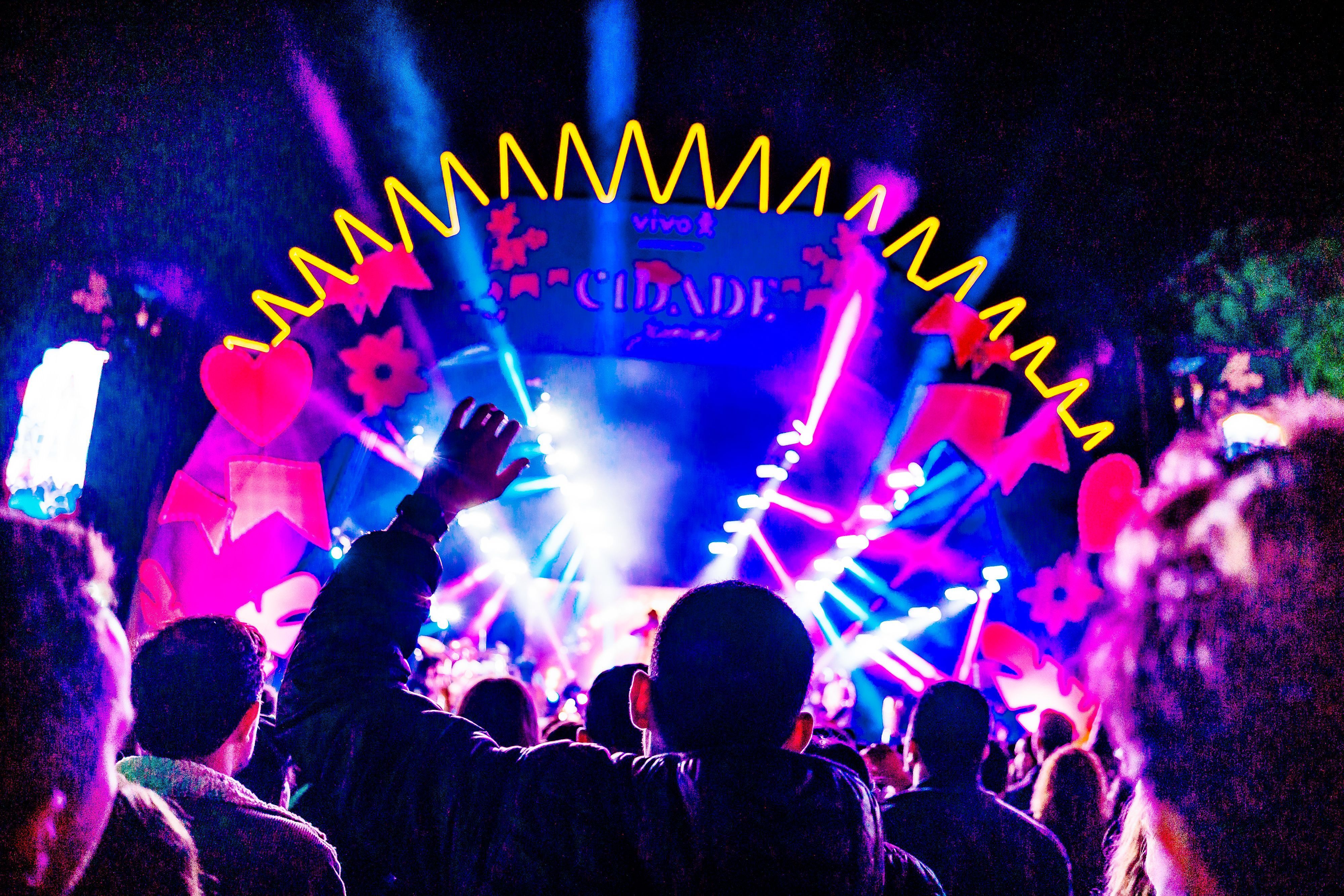 Zé Ramalho e Elba Ramalho abrem a temporada 2026 da Cidade Junina neste sábado (23)
