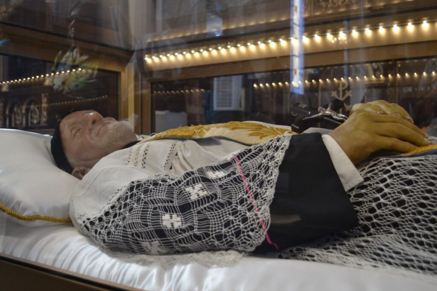 Arquidiocese de Juiz de Fora recebe relíquias de São Vicente de Paulo