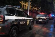 Homem investigado por maus-tratos a gatos é preso com pornografia infantil no celular