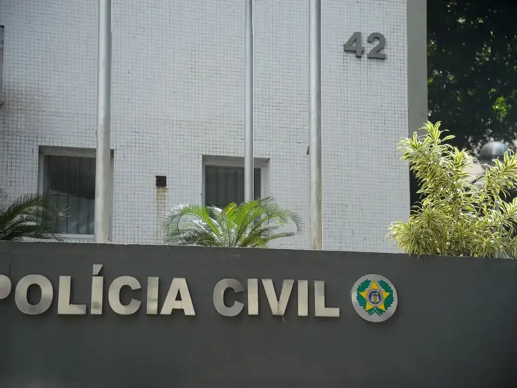 Polícia Civil faz operação contra quadrilha que atacava caixas eletrônicos no RJ