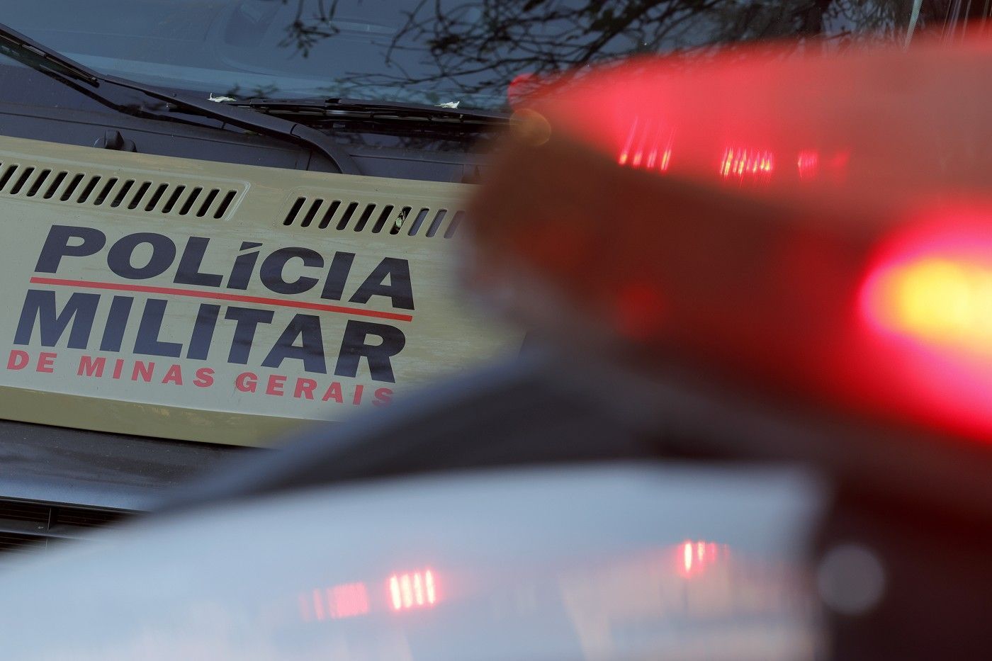 Mulher é presa pela segunda vez em uma semana por furto em pátio de transportadoras 