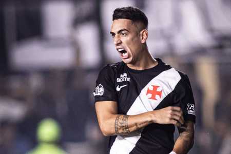 Pumita, lateral do Vasco