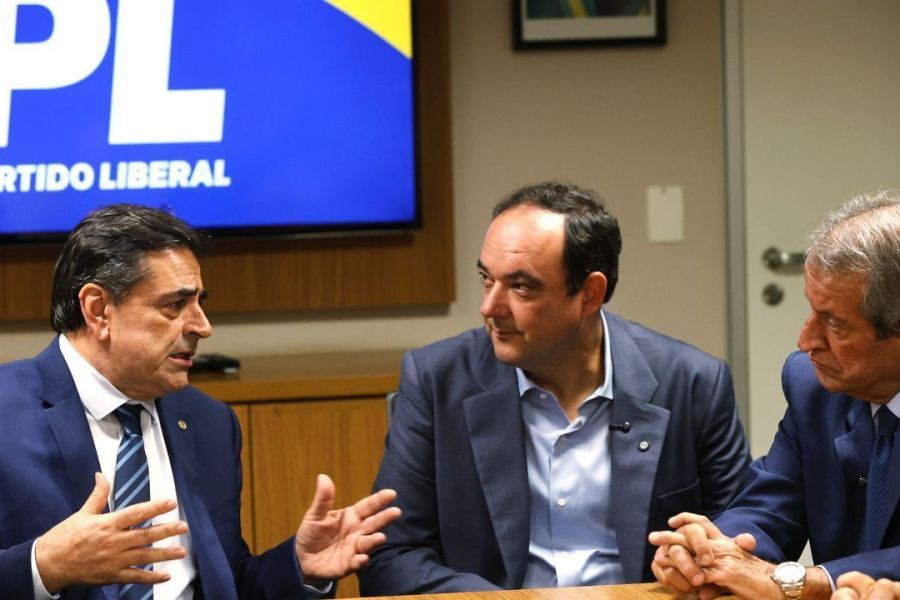 PT e PL definem Senado antes das candidaturas ao governo