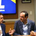 Roscoe e Flávio Bolsonaro participam de lançamento de Domingos Sávio ao Senado