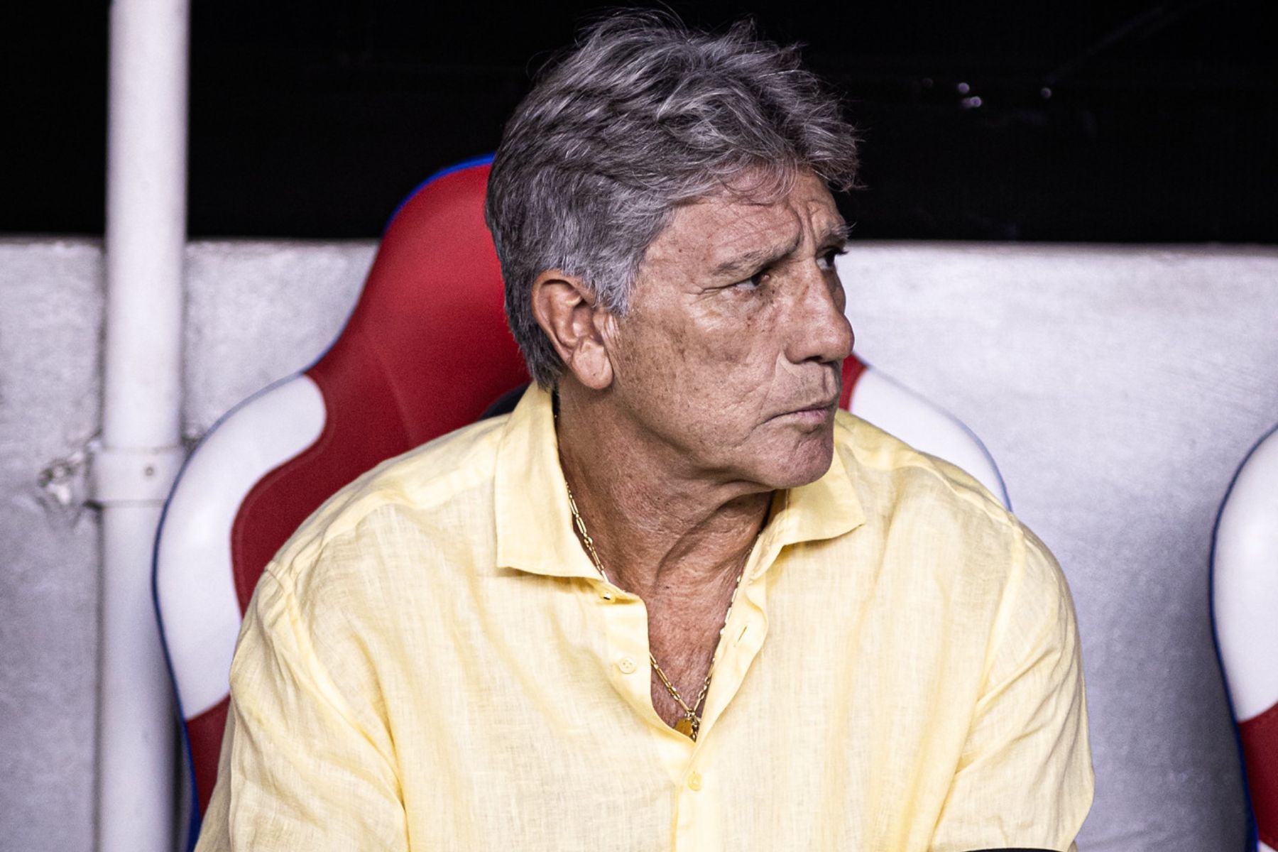 Escalação do Vasco: Renato Gaúcho tem dúvida no meio contra o Corinthians