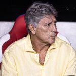 Escalação do Vasco: Renato Gaúcho tem dúvida no meio contra o Corinthians