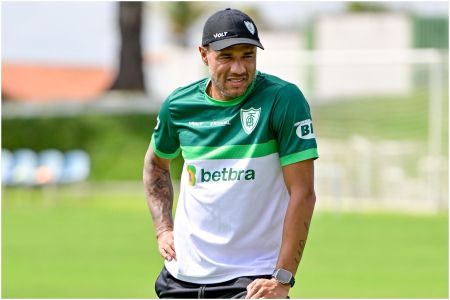 Escalação do América: Roger Silva terá time alternativo para encarar a Chapecoense