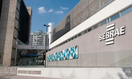 Evento na sede do Sebrae apresenta painéis de dados a gestores e empresários