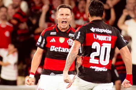 Saúl participou de gol do Flamengo contra o Bahia
