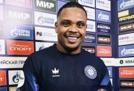 Ex-Cruzeiro brilha e comanda virada 'relâmpago' em jogo do Campeonato Russo