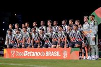 Técnico do Athletic desconversa sobre decisão na Copa do Brasil e projeta Série B