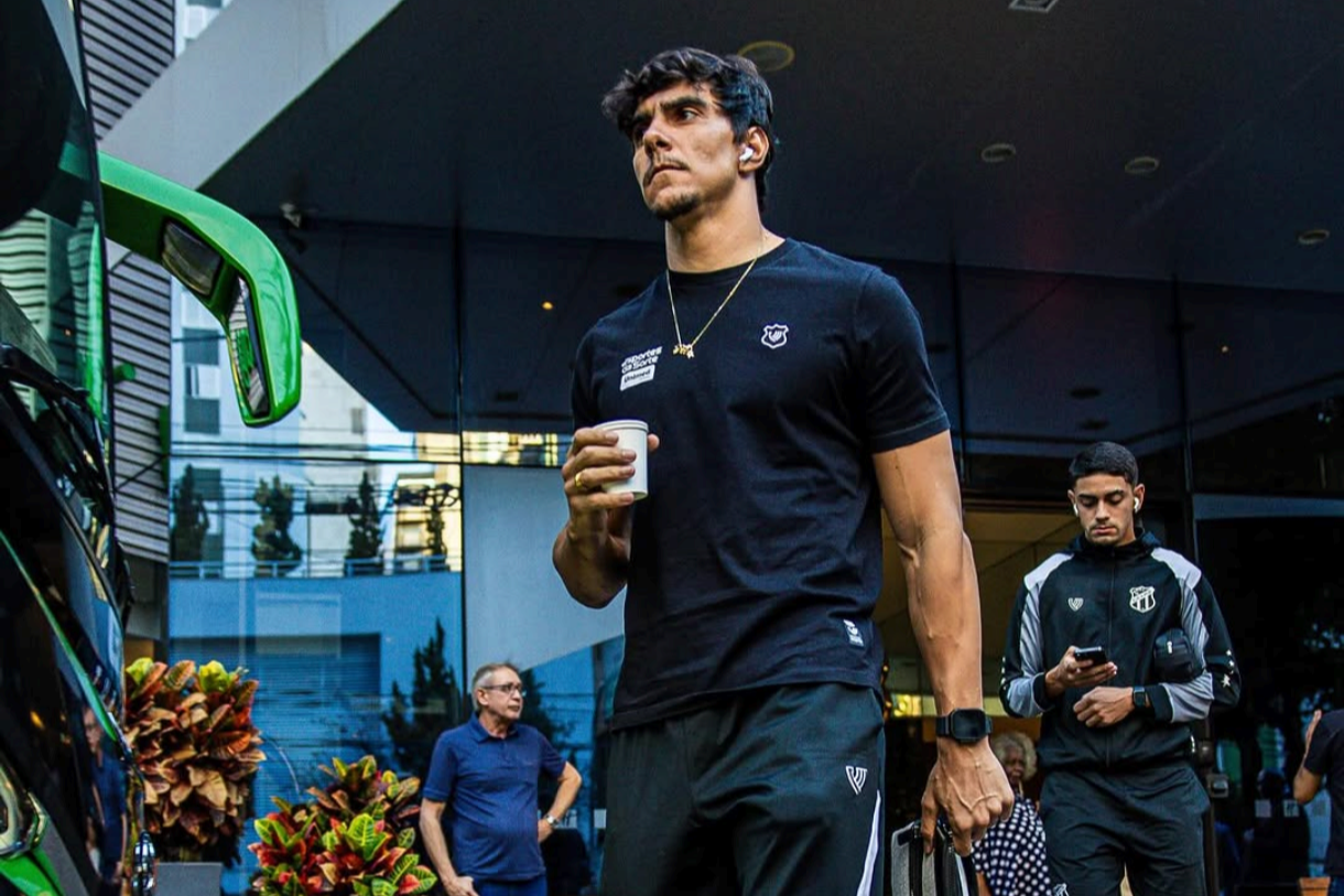 Ceará atualiza estado do goleiro Richard após duelo contra Atlético