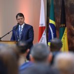 Tarcísio recebe Medalha da Inconfidência e diz que país ‘gasta muita energia com polarização'