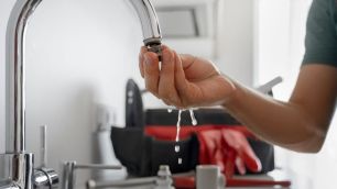 Cesama realiza manutenção em duas elevatórias de água em Juiz de Fora