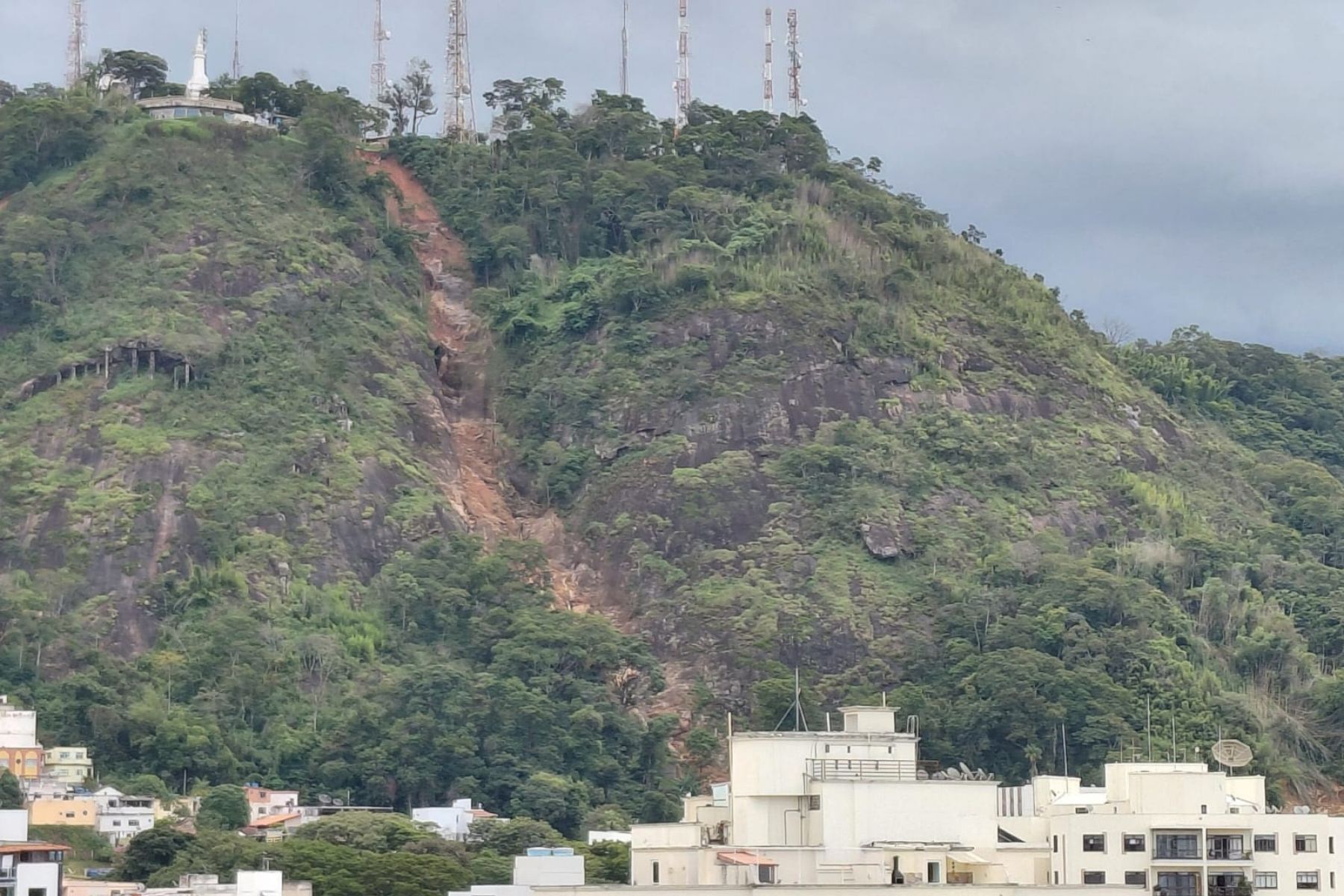 Curso em Juiz de Fora orienta sobre estabilização de taludes