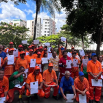 A beleza na diversidade: garis estudantes do EJA visitam exposição de Renoir em BH