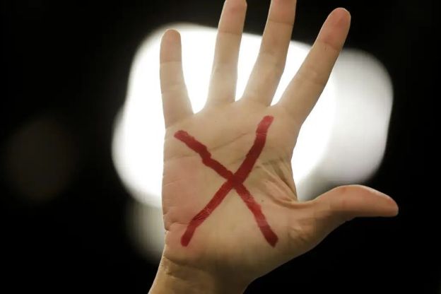 Quase 500 mil casos em 15 anos: Itatiaia faz raio-X da violência contra a mulher