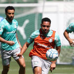Vitor Roque volta? A provável escalação do Palmeiras contra Sporting Cristal