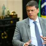 São Paulo deve aderir à proposta de Lula para frear alta do diesel, diz Tarcísio