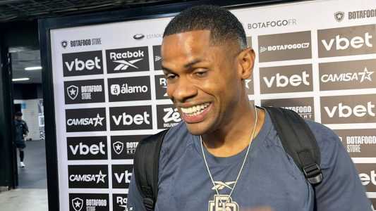 Júnior Santos foi decisivo na vitória do Botafogo sobre o Mirassol, pelo Brasileirão