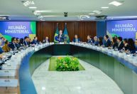 Reforma ministerial de Lula chega a 16 saídas para eleições de 2026