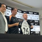 Fernando Diniz abre o jogo sobre pressão da torcida do Corinthians