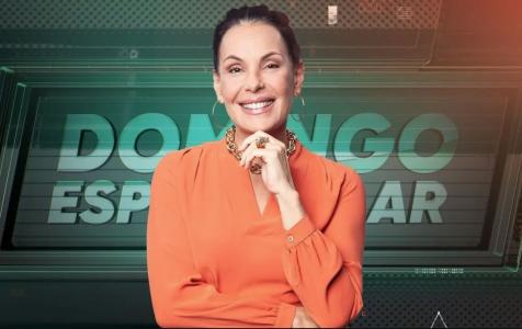 Carolina Ferraz apresentou o Domingo Espetacular por seis anos